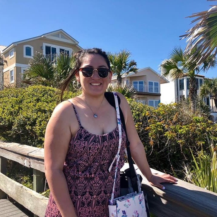 Experienced and loving nanny looking to help a family 3